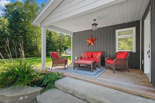 Terrasse - 184 Ch. Flood, Litchfield, QC - Outdoor With Deck Patio Veranda With Exterior
