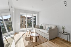 411-2121 Av. Papineau  Montréal (Ville-Marie), QC H2K 4J5