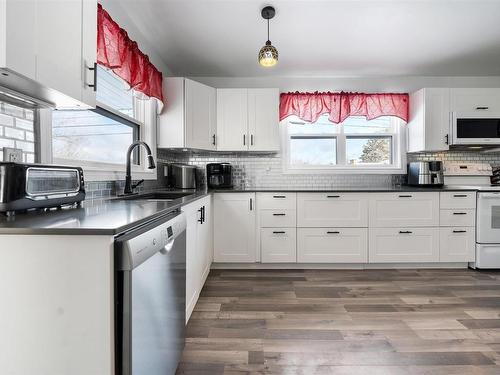 8 Smith Avenue, Springhill, NS 