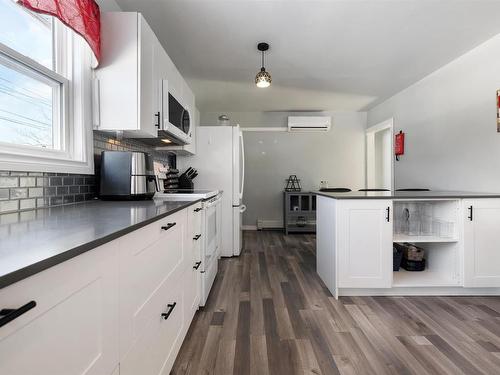 8 Smith Avenue, Springhill, NS 