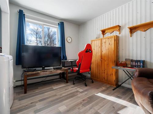 8 Smith Avenue, Springhill, NS 