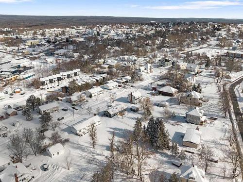 8 Smith Avenue, Springhill, NS 