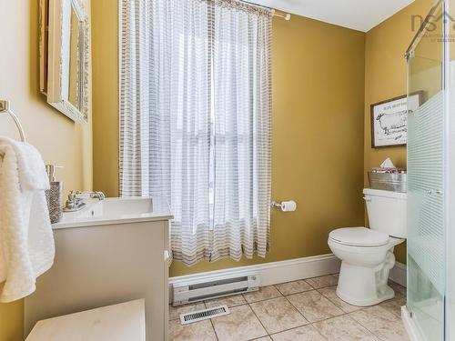 13836 Highway #6, Wallace, NS 