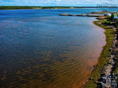 13836 Highway #6, Wallace, NS 