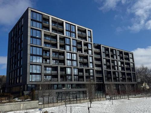 305 1048 Wellington Street  Halifax, NS B3H 0C2