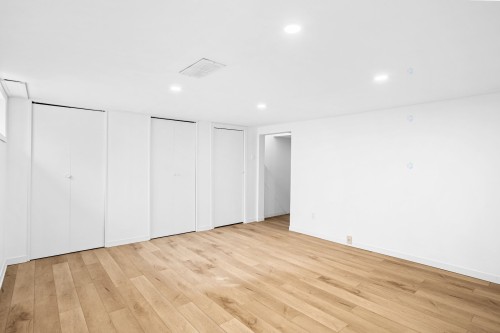 Salle familiale - 104 Boul. De Vignory, Lorraine, QC - Indoor Photo Showing Other Room