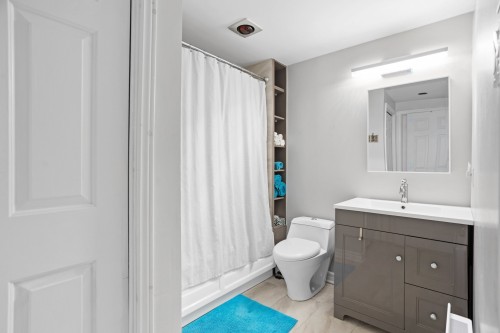 Salle de bains - 232 Ch. De Chambord, Saint-Adolphe-D'Howard, QC - Indoor Photo Showing Bathroom