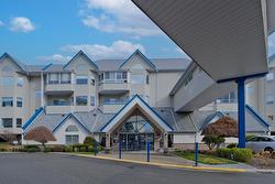 225-877 KLO Road  Kelowna, BC V1Y 9R1