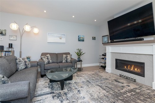 2117 Triangle Trail, Langford, BC 