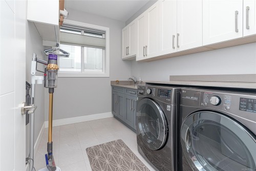 2117 Triangle Trail, Langford, BC 