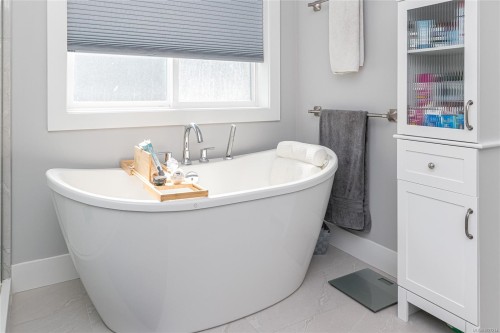 2117 Triangle Trail, Langford, BC 