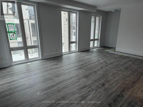 10 Bancroft Lane, Richmond Hill, ON - Indoor Photo Showing Other Room