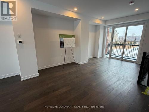 29 Bancroft Lane, Richmond Hill, ON - Indoor Photo Showing Other Room