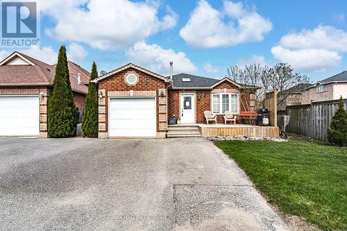 76 STANLEY STREET  Barrie, ON L4M 6V5