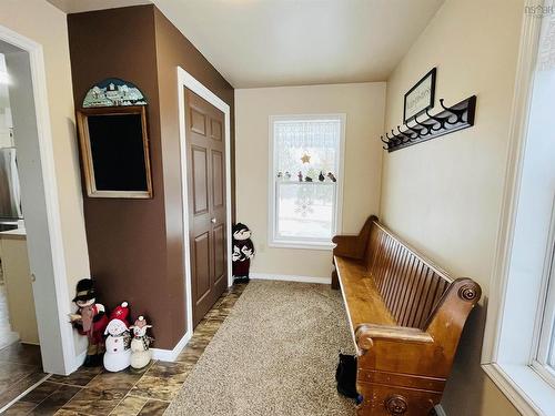 93 Herrett Road, Springhill, NS 