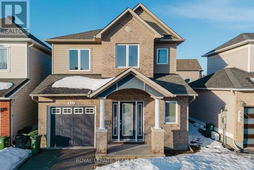 637 CLEARBROOK DRIVE  Ottawa, ON K2J 5S1
