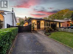 4228 YORK DRIVE  Niagara Falls (Morrison), ON L2E 6Y4