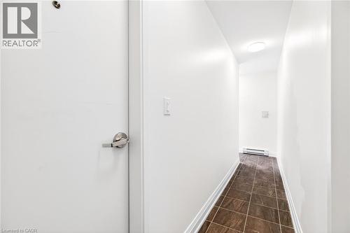 253 St Clair Boulevard Unit# 2, Hamilton, ON - Indoor Photo Showing Other Room