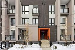 6 - 12 MARQUETTE AVENUE  Toronto, ON M6A 0E1