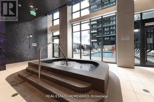 2039 - 20 Inn On The Park Drive, Toronto, ON -  Photo Showing Other Room