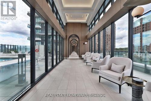 2039 - 20 Inn On The Park Drive, Toronto, ON -  Photo Showing Other Room