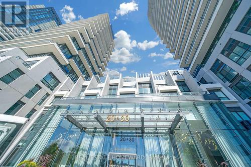 2039 - 20 Inn On The Park Drive, Toronto, ON - Outdoor