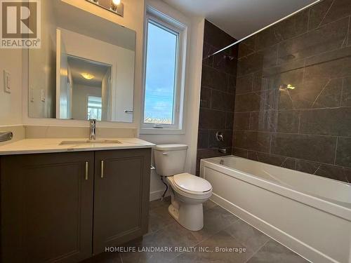 53 Jefferson Side Road, Richmond Hill, ON - Indoor Photo Showing Bathroom