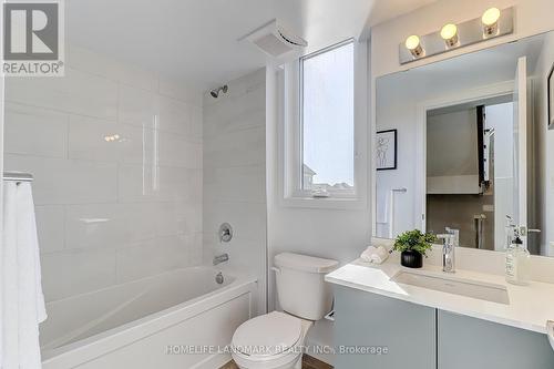 77 Jefferson Side Road, Richmond Hill, ON - Indoor Photo Showing Bathroom