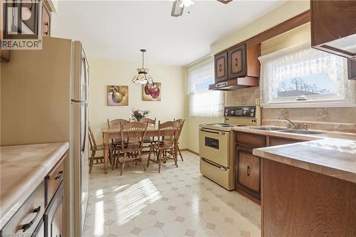 45 Rivercrest Road, Hamilton, ON - Indoor Photo Showing Kitchen With Double Sink
