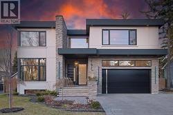 1617 TROTWOOD AVENUE  Mississauga, ON L5G 3Z8