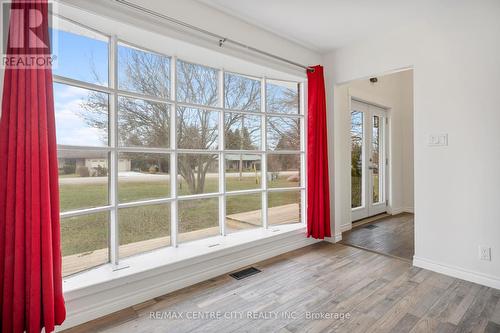 42420 John Wise Line, Central Elgin, ON - Indoor Photo Showing Other Room