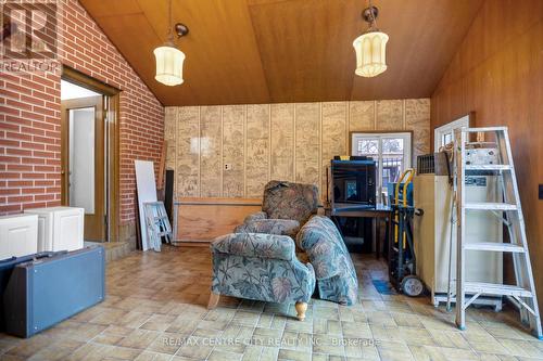 42420 John Wise Line, Central Elgin, ON - Indoor