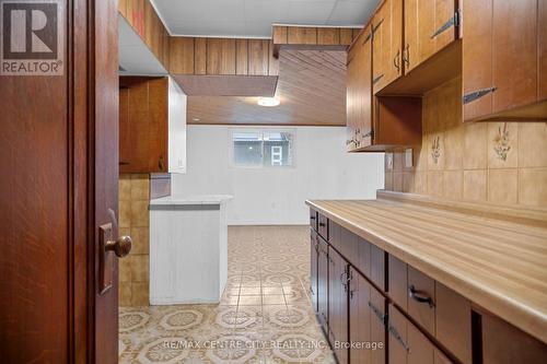 42420 John Wise Line, Central Elgin, ON - Indoor Photo Showing Kitchen
