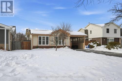 697 Lomond Crescent, Burlington, ON - Outdoor With Facade