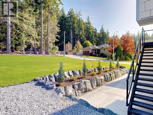 3900 Eagle Ridge Place, Powell River, BC - Outdoor