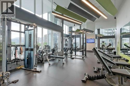 1191 Sunset Drive Unit# 401, Kelowna, BC - Indoor Photo Showing Gym Room