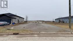 22 HURON STREET  Welland (Dain City), ON L3B 5J3