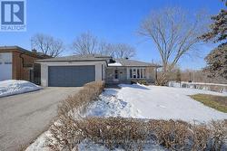 94 NORFIELD CRESCENT  Toronto, ON M9W 1Y1