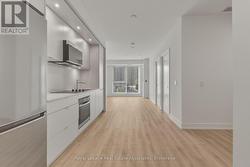 417 - 25 CORDOVA AVENUE  Toronto, ON M9A 0E5