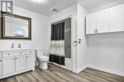 42400 John Wise Line, Central Elgin, ON - Indoor Photo Showing Bathroom