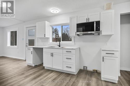 42400 John Wise Line, Central Elgin, ON - Indoor Photo Showing Kitchen