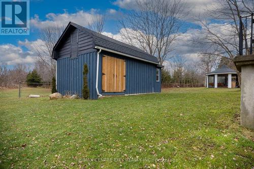 42400 John Wise Line, Central Elgin, ON - Outdoor