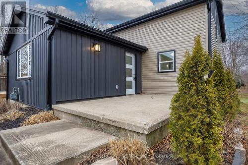 42400 John Wise Line, Central Elgin, ON - Outdoor With Exterior