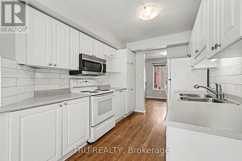 37 Daventry Crescent, Ottawa, ON - Indoor Photo Showing Kitchen With Double Sink