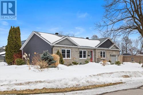 1005 Gold Crescent, Ottawa, ON 