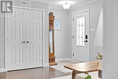 1005 Gold Crescent, Ottawa, ON 