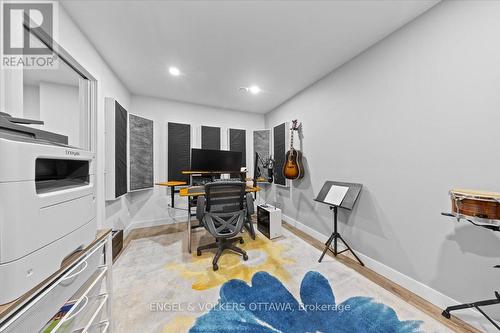 1005 Gold Crescent, Ottawa, ON 
