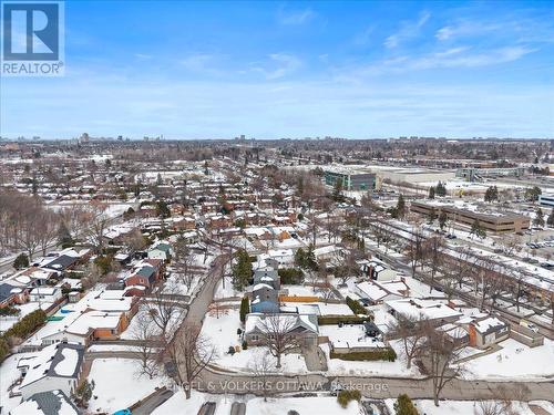 1005 Gold Crescent, Ottawa, ON 
