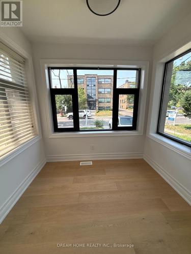 Upper - 9 Rusholme Drive E, Toronto, ON - Indoor Photo Showing Other Room