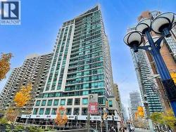 709 - 1121 BAY STREET  Toronto, ON M5S 2B3